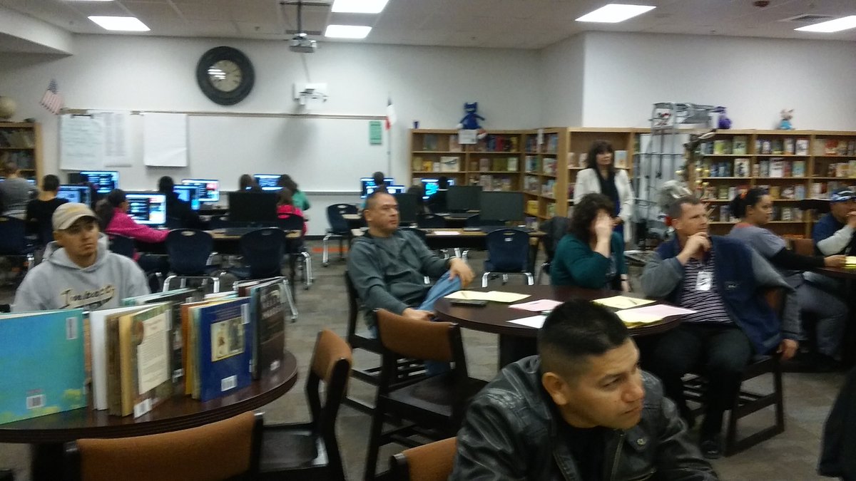 JaurrietaSergio's tweet photo. Awesome parent turnout WIN Parent training at #Butler_ES parents learn about STAAR strategies #TeamSISD #WIN_Academy https://t.co/fc9adWPx0O