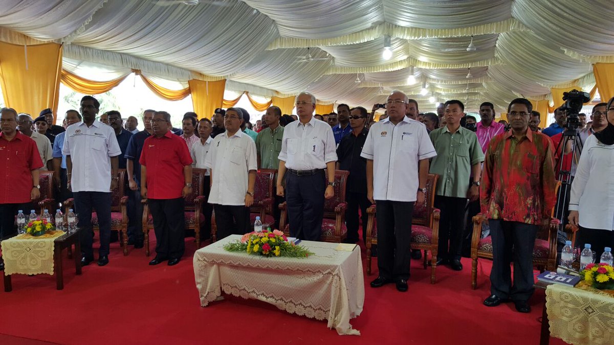 bernamadotcom's tweet photo. PM Najib pada perasmian SJK(T)  Jalan Paya Besar, Lunas, Kedah https://t.co/kTNXlh6z85