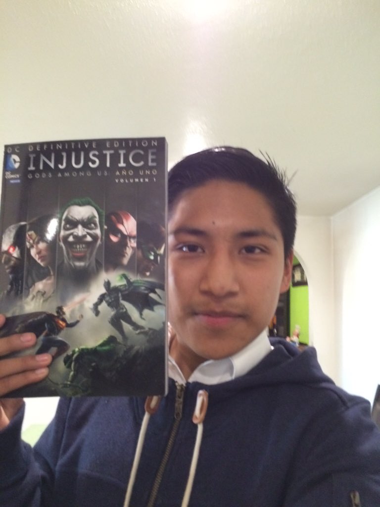 JesusEnri64's tweet photo. Comic De Injustice
Wow Me E Perdido Mucho De Los Comics https://t.co/NEmU55ZF4l