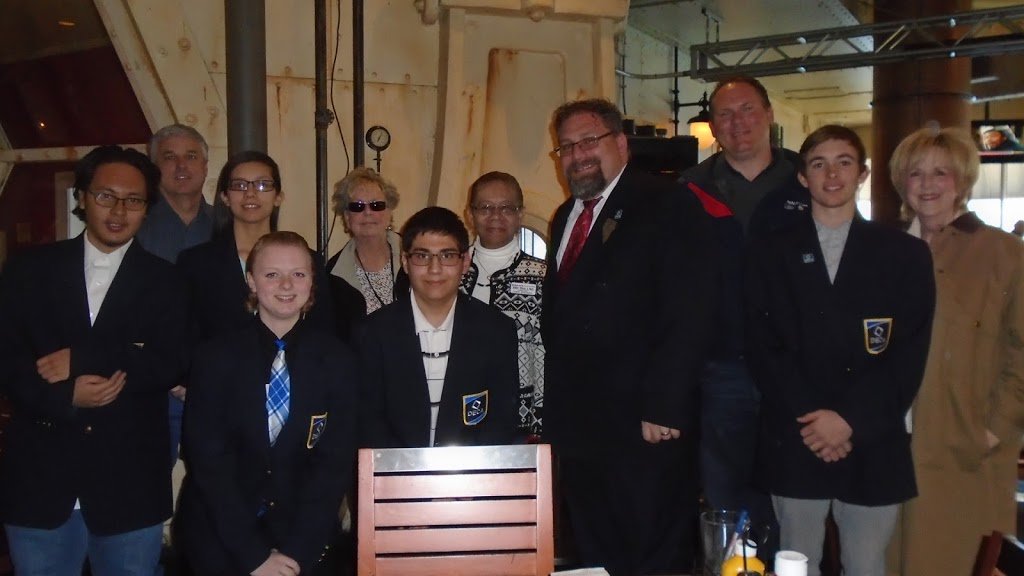 CTEinCCSD's tweet photo. #TBT Laughlin HS visit @IFP_Airport tower on #JobShadow Day. Love the @DECAInc blazers! #CTEMonth #CCSDJobShadow https://t.co/1EzN0G4M0n