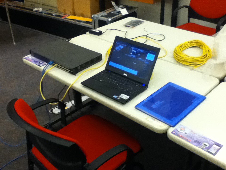 clarke_rj's tweet photo. #BusinessResearchLab HD recorded #MTRProject Focus Groups using Sony s/w via a PoE NetGear switch @SMART_facility https://t.co/gVPJMn0oRp