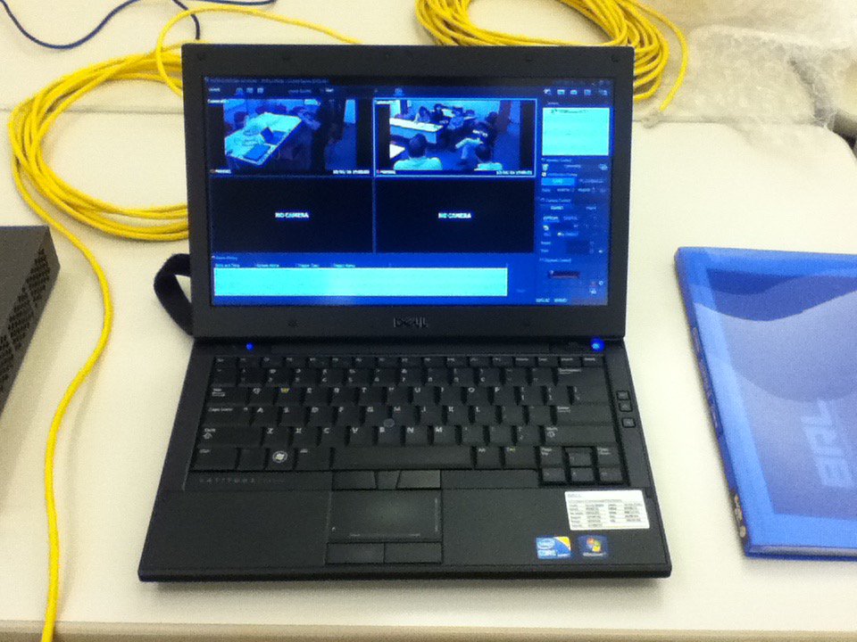 clarke_rj's tweet photo. #BusinessResearchLab HD recorded #MTRProject Focus Groups using Sony s/w via a PoE NetGear switch @SMART_facility https://t.co/gVPJMn0oRp