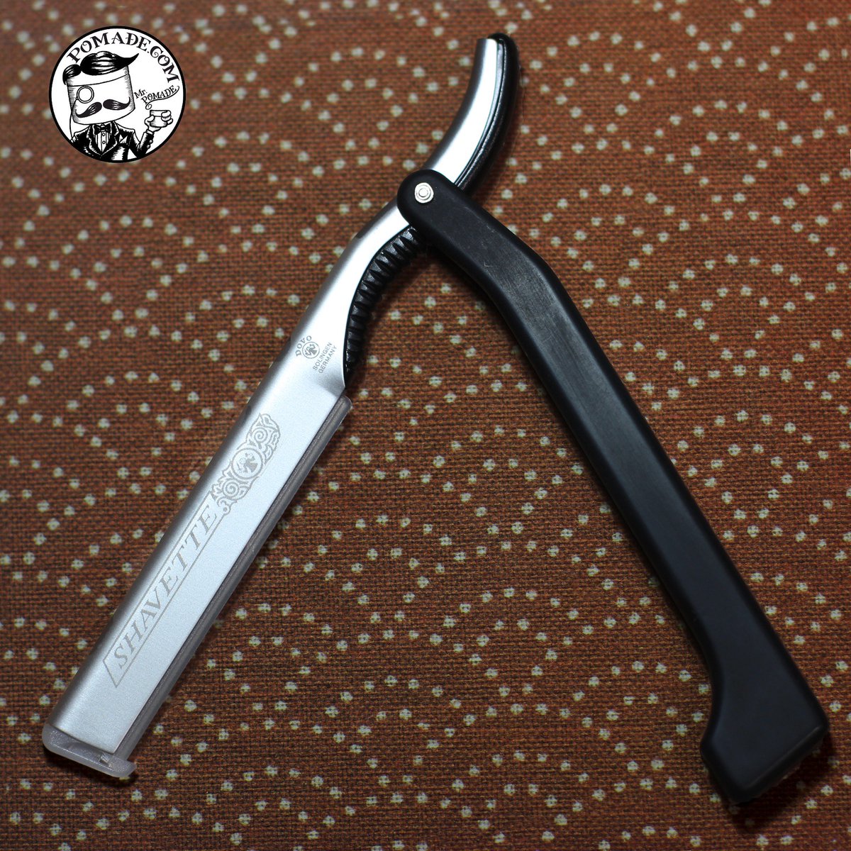 Start off with ease, comfortable to grip, light enough to maneuver and get your technique down. #dovosolingen #razor