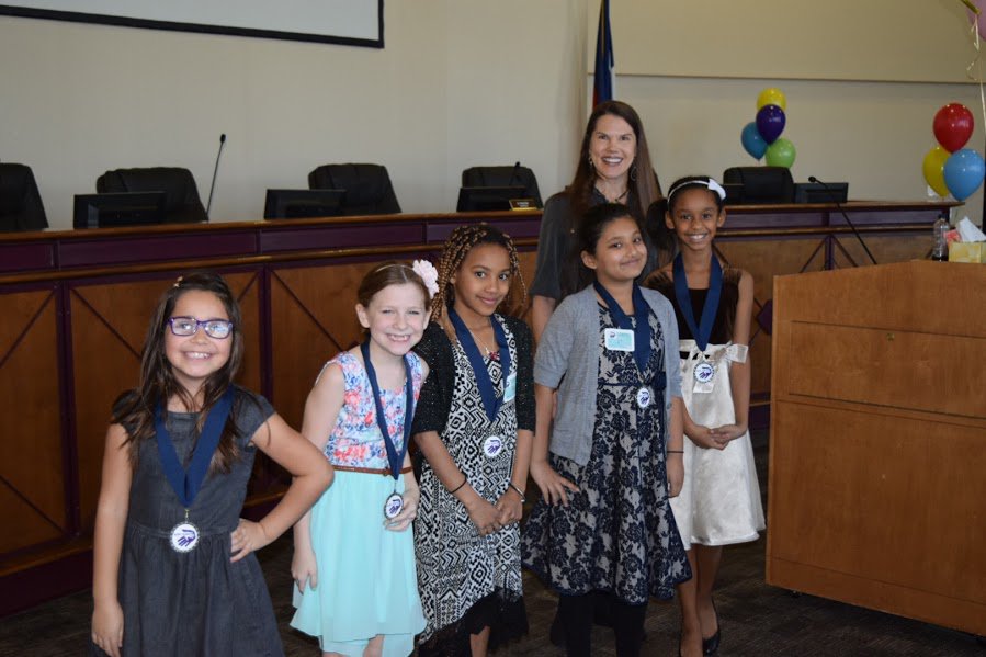 FSESFriendship's tweet photo. CONGRATS to all Ss who participated in Keller Shakes! #FSESproud to say 4 out of 5 of the finalists are from FSES! https://t.co/SureDKNJOv