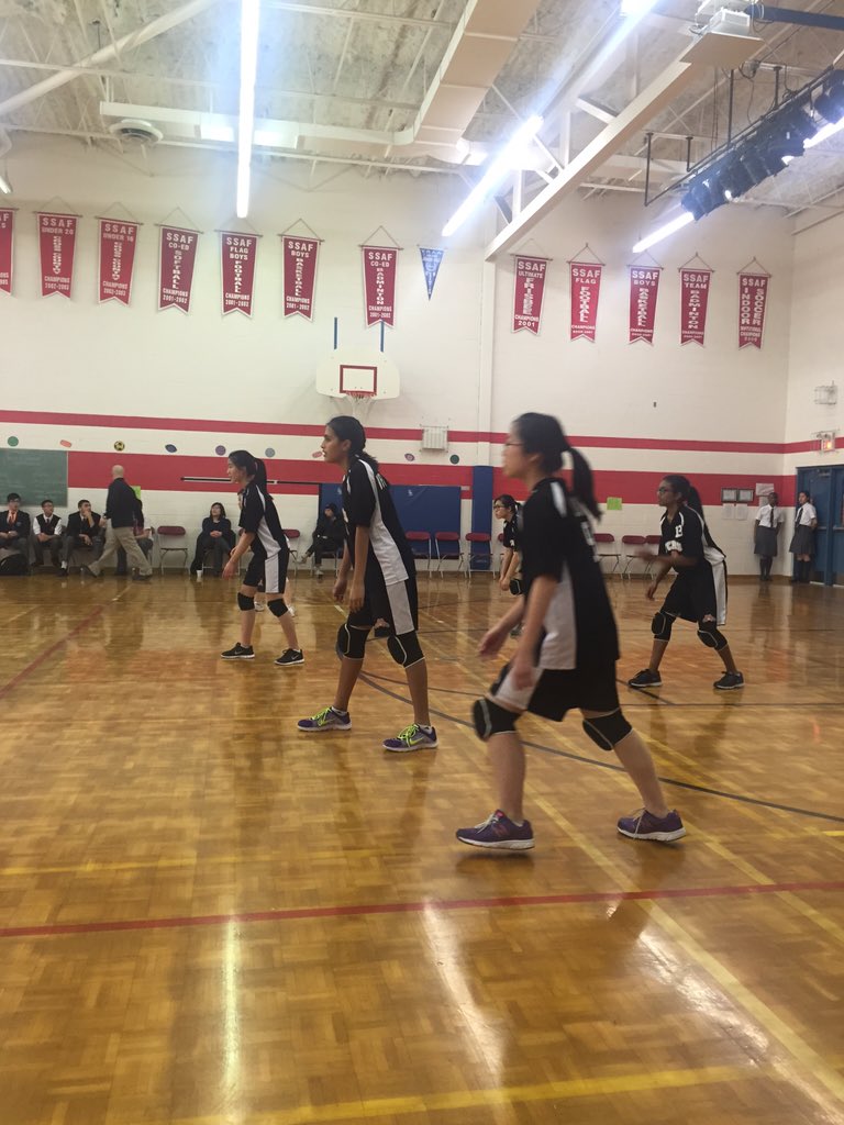MsMBoulouTCPHS's tweet photo. Congrats to our U20 girls volleyball team for their win against NTCS! Awesome job girls! #TigerPride @TCPHSUpdates https://t.co/XeHlzoYdUb