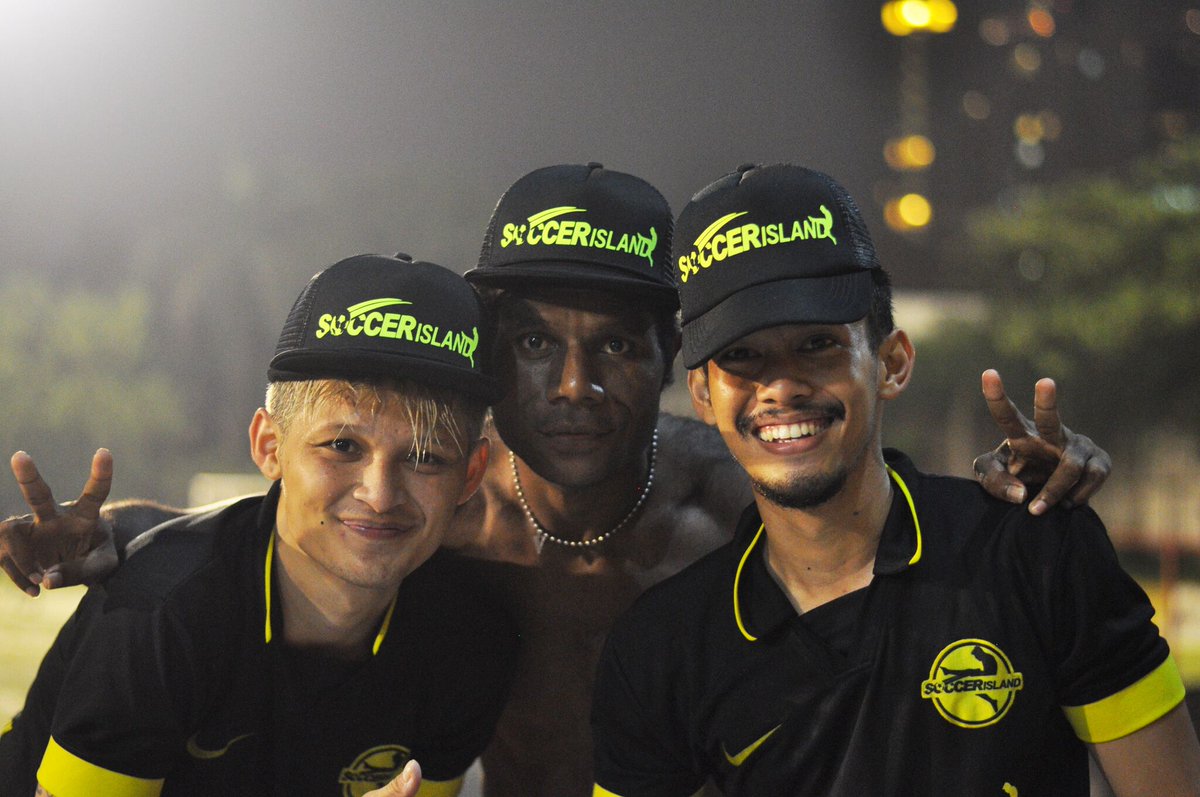 Soccerisland deng topi baru to