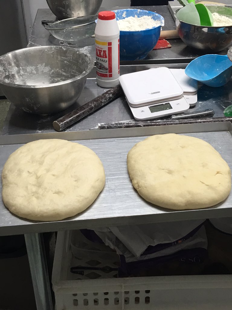 tiarnaoneill's tweet photo. @KraziBaker tnx for great baking class 2nite #homebaking #handson #griddlebread #mouthwatering https://t.co/yIJk906i03