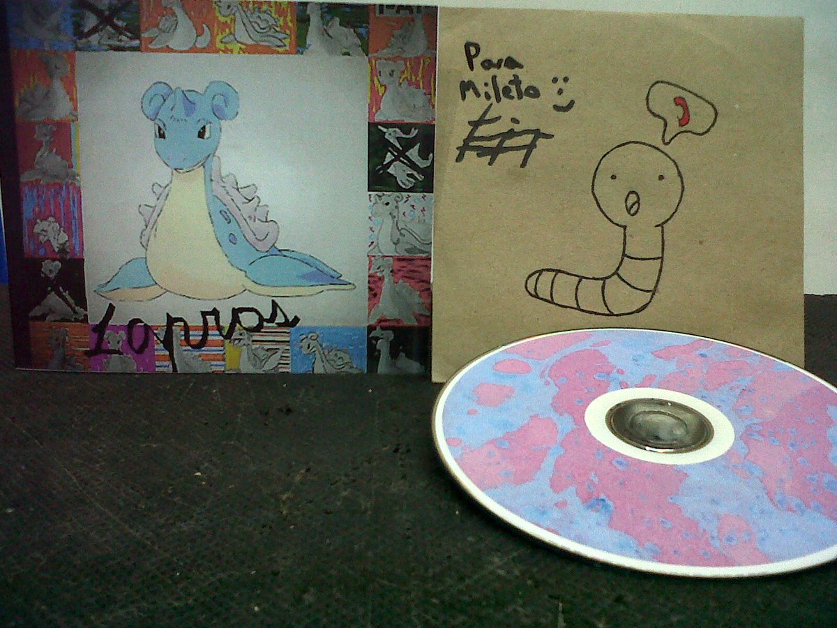 MiletoEc's tweet photo. Gracias Leo por el Detallazo, ya en mis manos los EPS 'Lapras' y 'Pita' de la Banda #Letelefono https://t.co/la9yTAXmrT