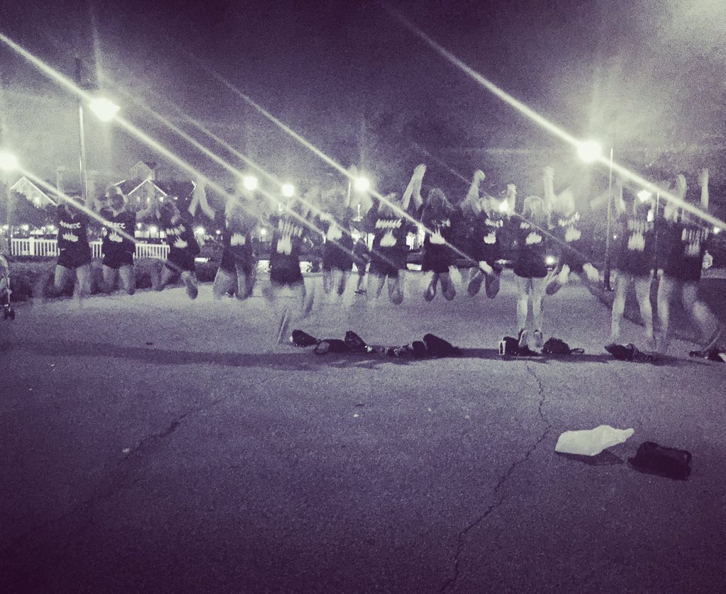 Having fun on the boardwalk!! 💙<a href="/UCAupdates/">UCA</a> #WNU #UCAnationals