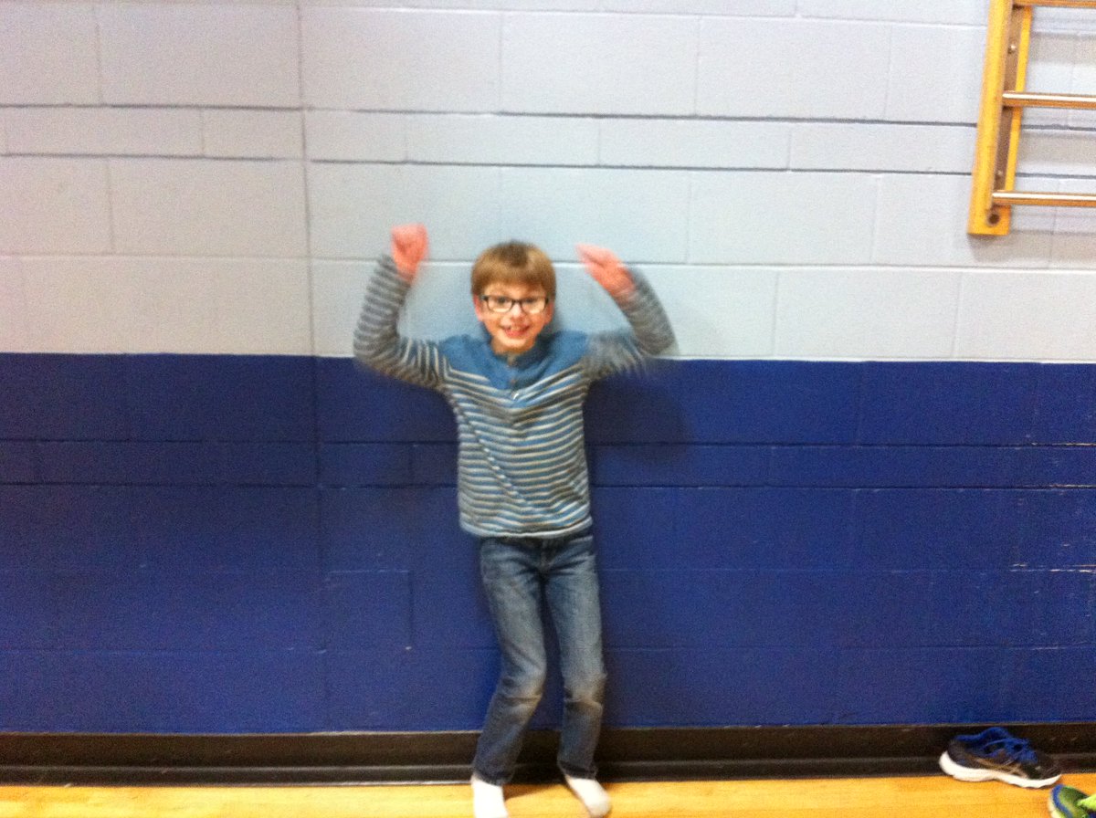 MsBarringtonCG's tweet image. Having fun at the Sock Hop to raise money for @CentreofHopeYMM @TimberleaSchool #whytimberlearocks