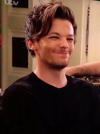 Louis {punk} (@tommoseyes123) on Twitter photo 