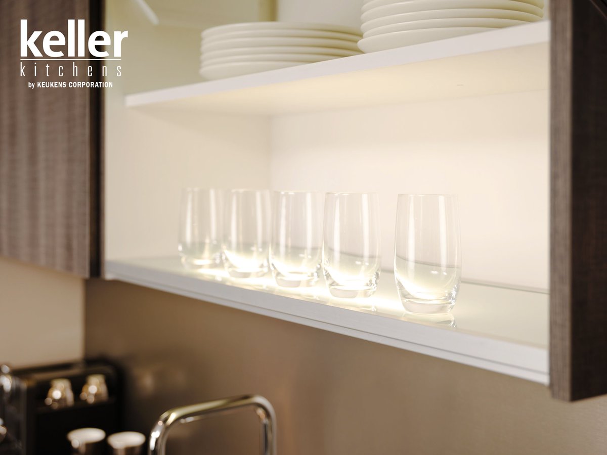 KellerKitchenUS's tweet photo. Light up your cabinets! #lighting #kitchendesign #interior #KellerKitchens https://t.co/dHRQnF7Bfm