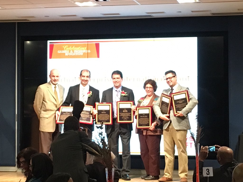 BaruchCNow's tweet photo. Congrats to #BaruchCollegeNow professor James Caracciolo for his 2016 @VEInternational Teacher of the Year Award! https://t.co/qUl9YqEmJl