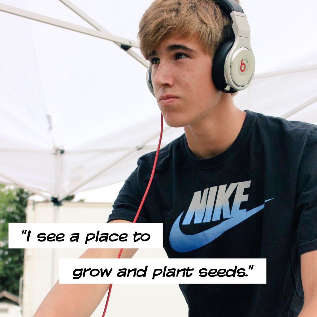 cam3r0nyeezy's tweet image. Taken out of context, this quote can have several different connotations.