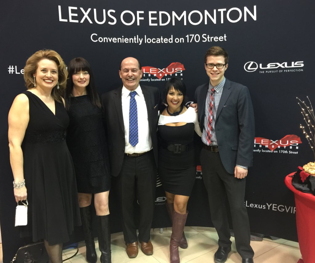 LexusOfEdmonton's tweet photo. Great start to the #OSPFashion @DebraKasowski #lexusevent #yeg #yegevents #fashionshow https://t.co/jdZ5oaSMEV