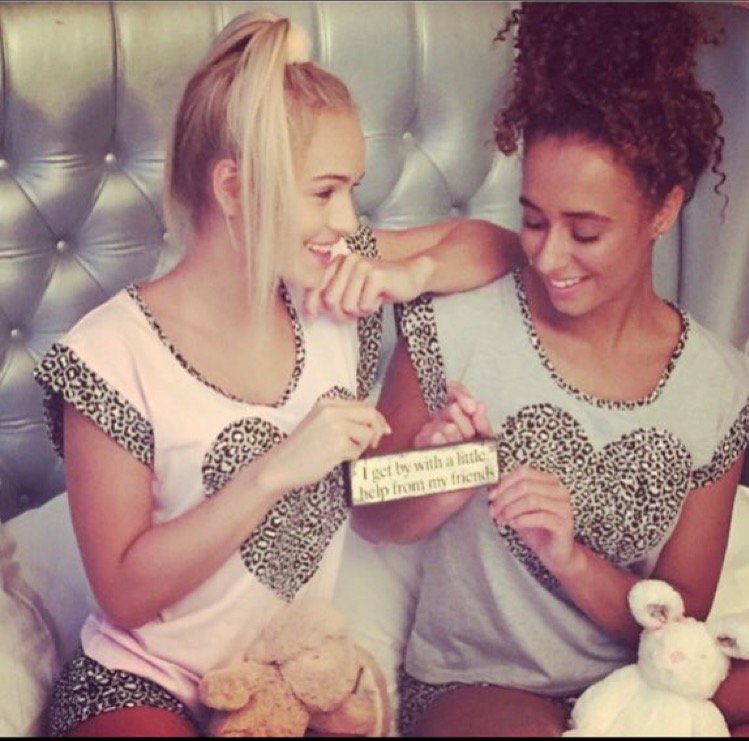 prettypjs_'s tweet photo. We've been working on some very exciting plans over at @prettypjs_ HQ! 💕 https://t.co/GCHUueKo1c
