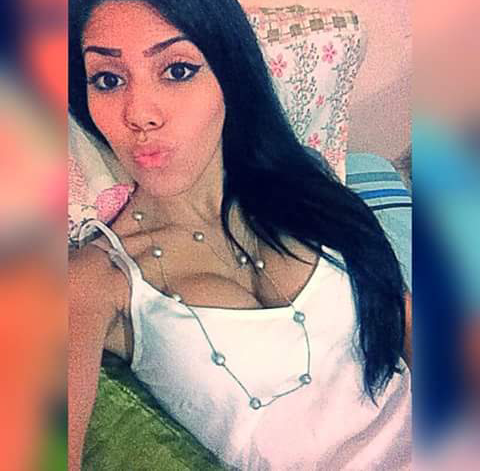 IsaahDeluize's tweet photo. E gostosa mais e feia 😒 - Um beijo e vai se fuder 😙   https://t.co/iGJVqdJh9q https://t.co/43GzDMqarP