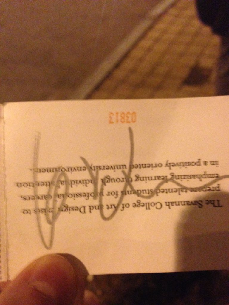 SmallestLecter's tweet image. A picture of Hugh Signing my ticket