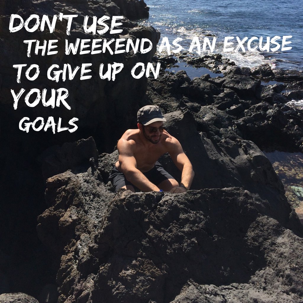 borras_pt's tweet photo. Don't let the weekend make you give up.
#fitness #fitfam #personaltrainer #cbtraining #helpyoureachbeyondyourlimits https://t.co/NM626k3QhE