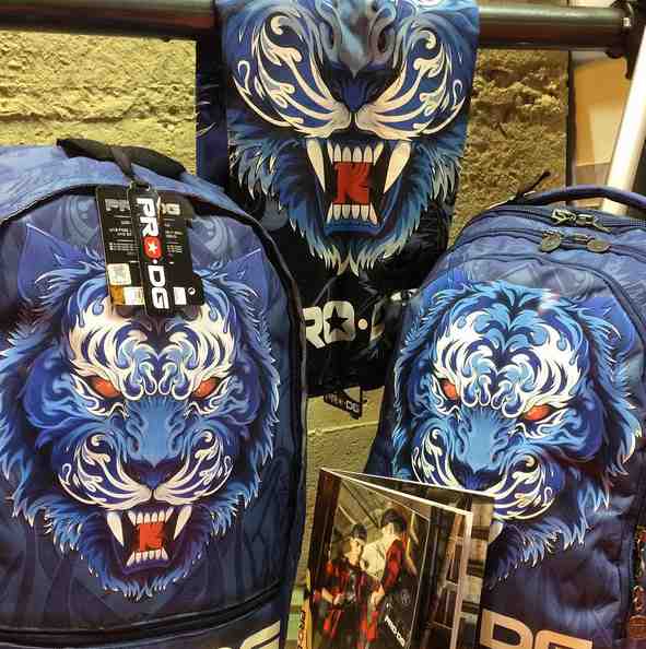 Monday2Friday1's tweet image. Cool Bags by @Aleixgordo at @ferialintergift #prodg #Aleixgordo #intergift2016 #licensing #M2F #