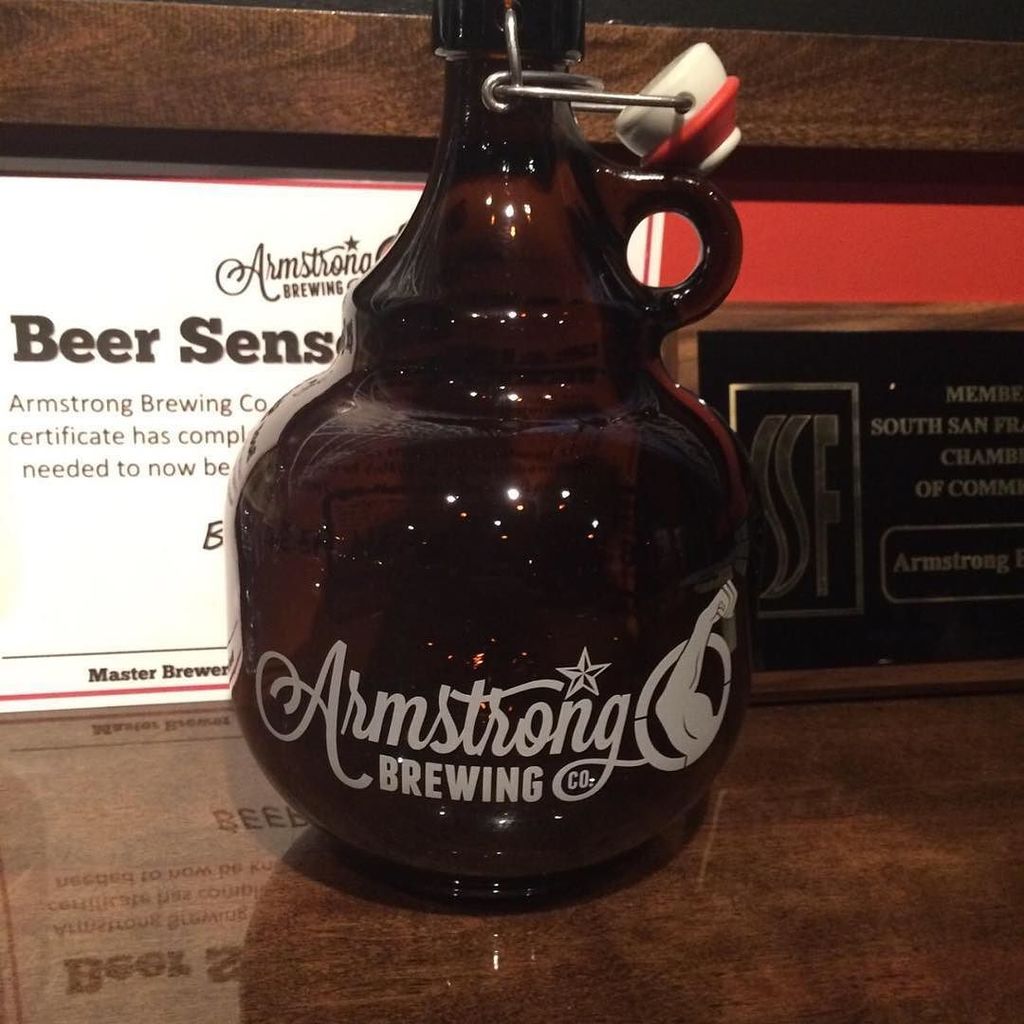 ArmstrongBrew's tweet photo. Do you have on or our new growlers? Deliver s today. Com and get'em....... #jcali #415grand #craftbeer https://t.co/oY8Grojqfd