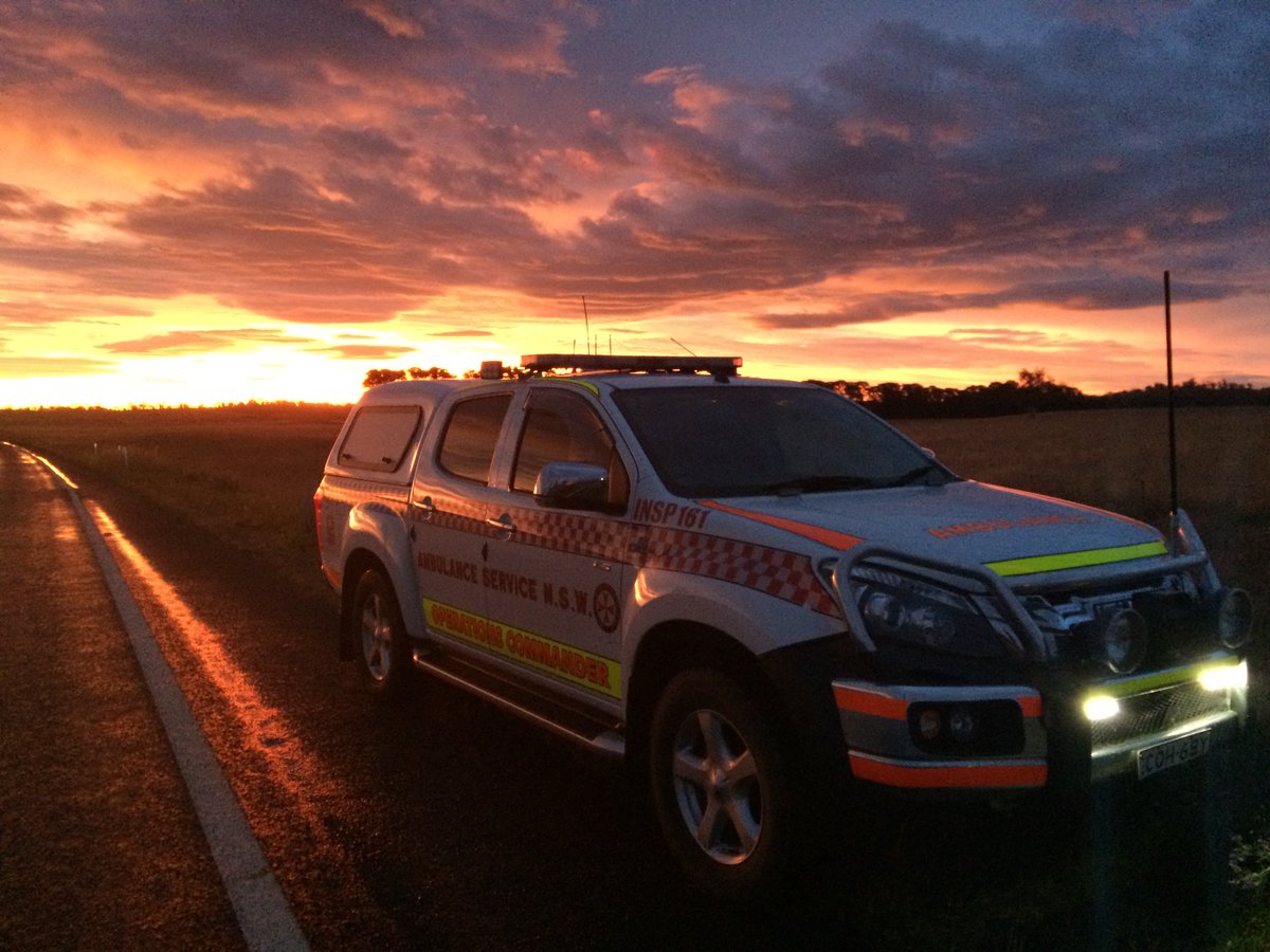 NSWAmbulance's tweet photo. Some days are tough, but when this is your office those days are a little easier #NSWAmbulance #alwaysresponding https://t.co/2DQzATh0yr