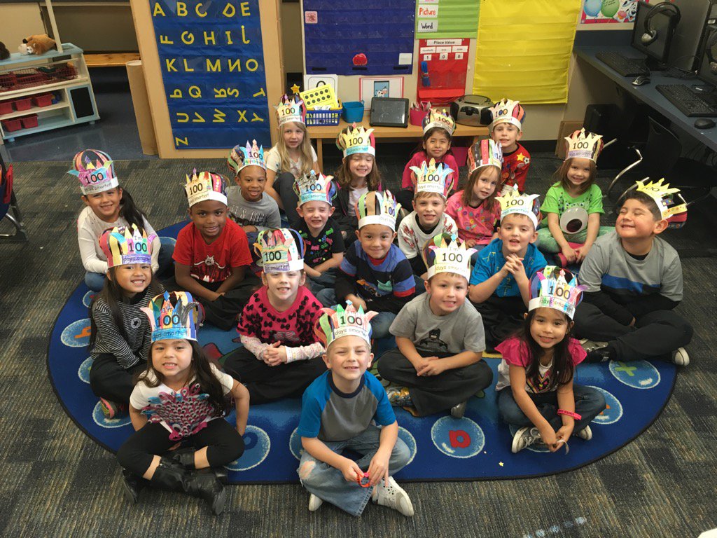 Happy 100th day! #tesbulldogs