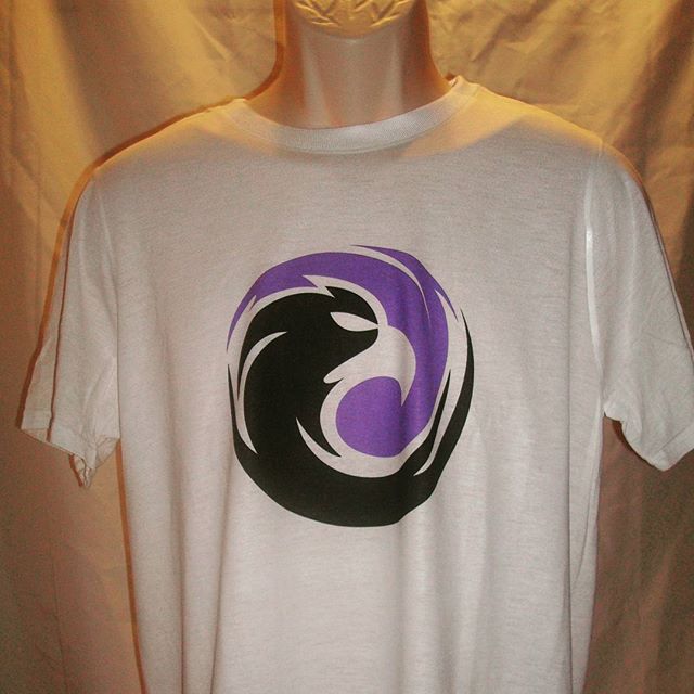 LucidGamingHQ's tweet photo. Want some awesome Lucid Gaming apparel like these? Check out @CustomConfig Use code LUCID for 15% off! #BleedPurple https://t.co/5cLEp3UsjC