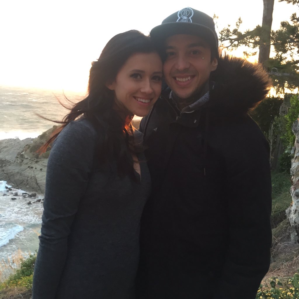 tony_turtle's tweet photo. 😘 @erinaschow https://t.co/hedi6cnFAh