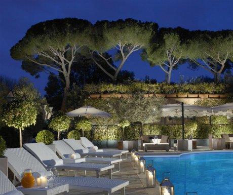 luxury__travel : Europe's best hotel with a spa - A Luxury Travel Blog … x.com/luxury__travel…)