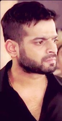 qureshisubhan11's tweet photo. New look .... #GonetooShort #HairCut
@TheKaranPatel
Look so cute #pyarapatel https://t.co/yuhYWVasnp