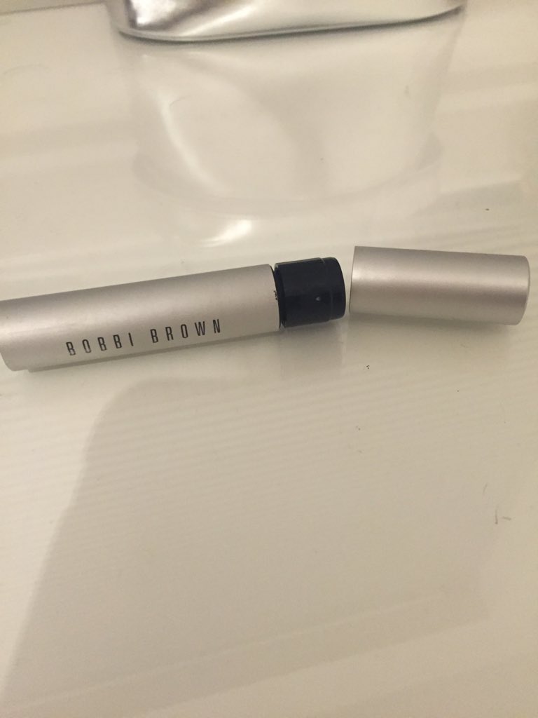NicoleSpittle's tweet photo. @BobbiBrown this keeps happening, only started using last week 😩 https://t.co/c89vM1Wbuq