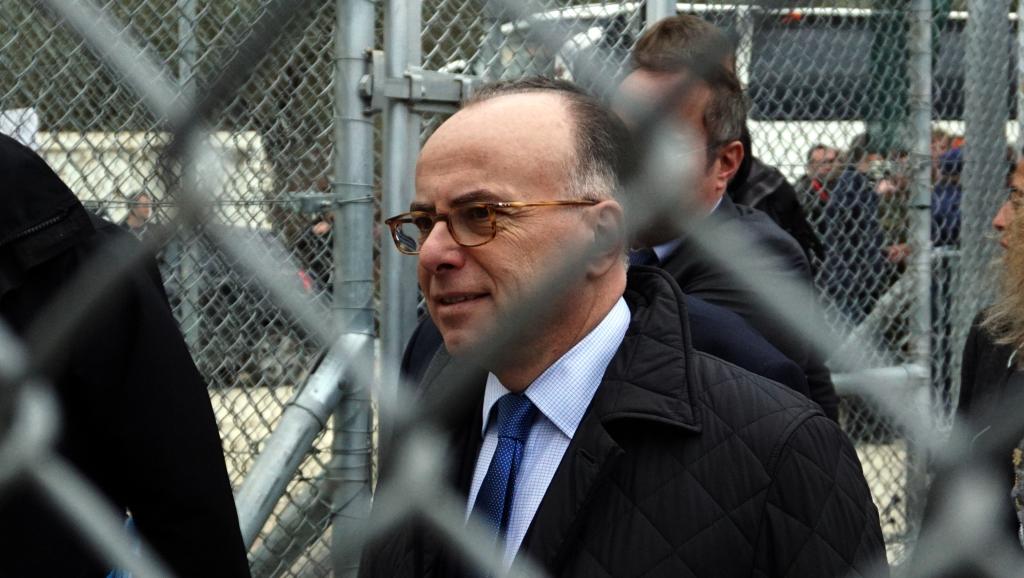 RFI's tweet photo. Cazeneuve plaide pour la montée en puissance des «hotspots» https://t.co/nbAX7JjhK1 https://t.co/Za4KnH1ajF
