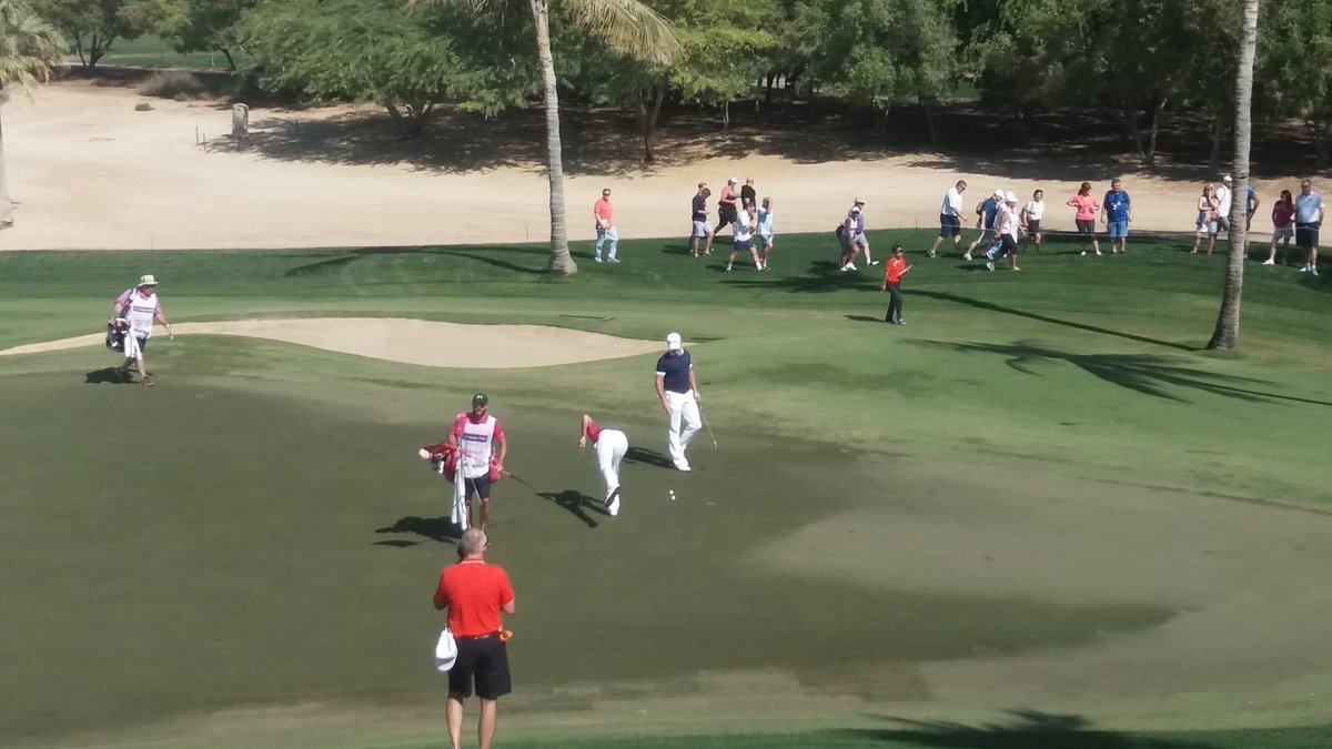 EmiratesGC's tweet photo. @MattFitz94 almost holes his second shot on a par 5 hole 3 making his score -2 #ODDC2016 https://t.co/NT0xY7hW0a