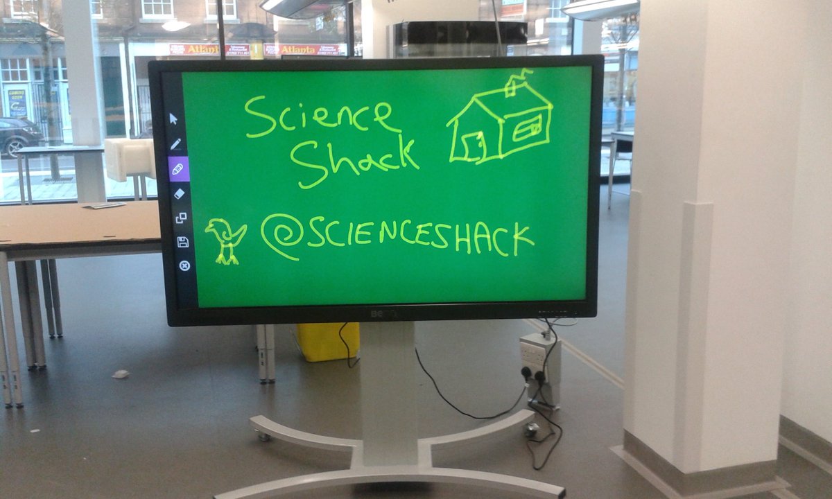 Our brand new gadget for engagement in <a href="/WLVsci_eng/">FSE - University of Wolverhampton</a> a 65" touch screen its totally awesome! <a href="/WlvSciFest/">SciFest @wlv_uni</a> <a href="/drkhechara/">Martin Khechara</a>