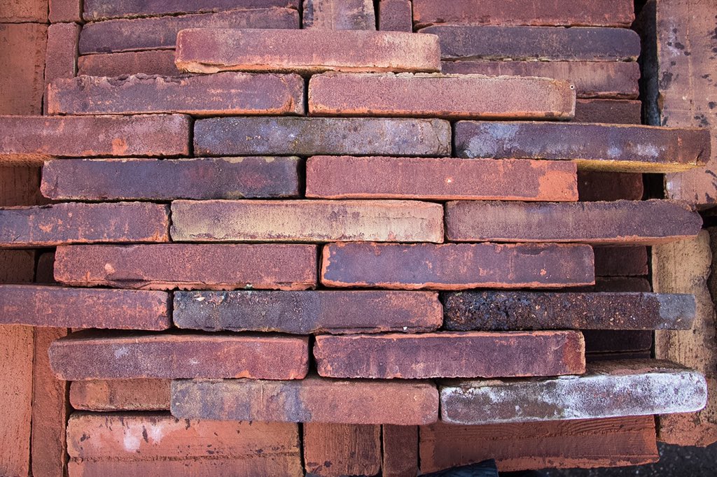 CrestBuildProd's tweet photo. Latest discovery by the boys #scoutingtrip #longbricks. https://t.co/RgW0vlh4PD