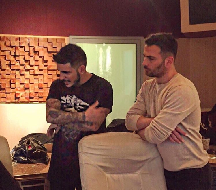 AlexMirtos's tweet photo. Επί τω έργω.. #newproject #newsingle #iconmusic #bkstudio #fewdaysleft @STAN_Official https://t.co/Xgv4WrNdDL