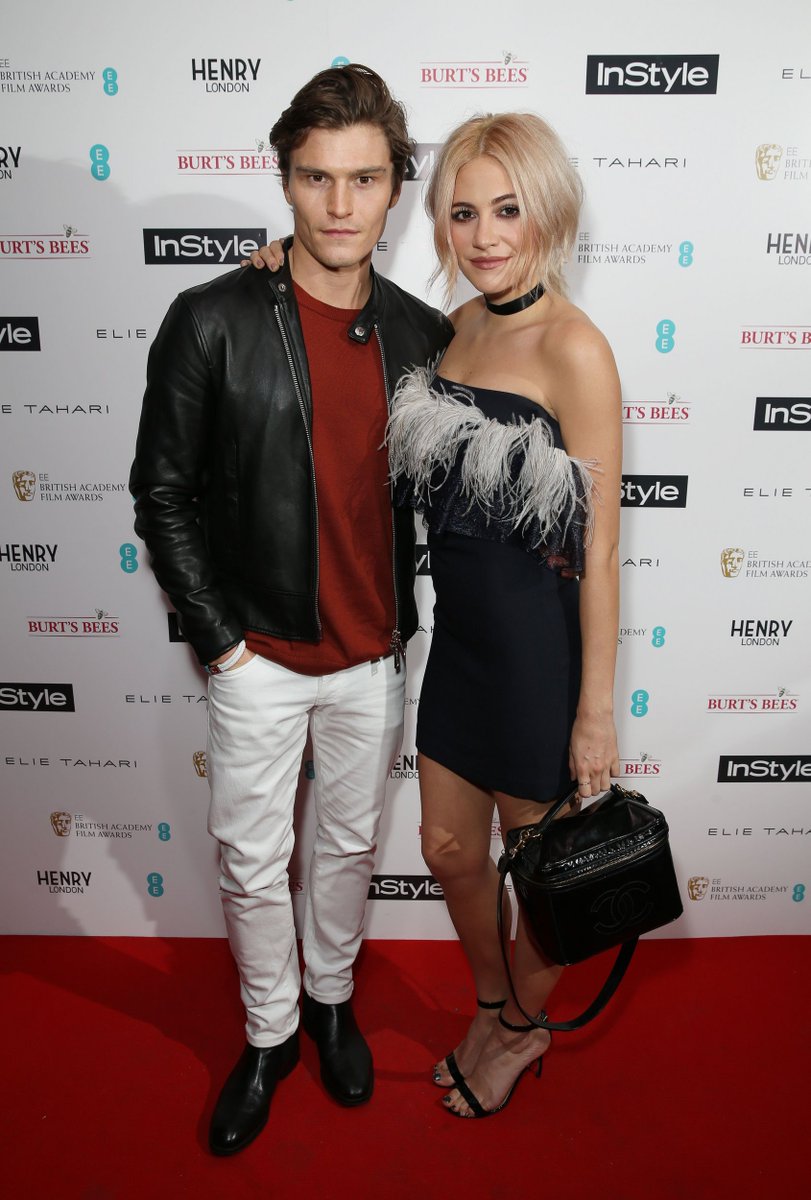 PixieLBR's tweet photo. Pixie comparece em festa promovida pela InStyle #BAFTAInStyle . Veja mais: https://t.co/nfjNGzslZC https://t.co/GKsU4uC3Tr