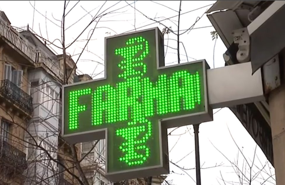 La #farmacia valenciana sigue cobrando con retraso de 30 días, recuerda el <a href="/COFAlicante/">COFAlicante2014</a> bit.ly/1PWZObm