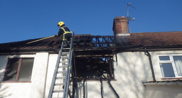 LondonFire's tweet image. #WorldNutellaDay so let's look back at the house blaze caused by sunlight &amp;amp; a Nutella jar bit.ly/1nLdlMD