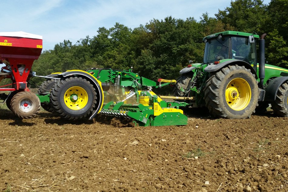 MeMaMag's tweet image. #Denti dell’#erpice precisi grazie a #DepthControl! Un #brevetto @Rima--&amp;gt; goo.gl/Wn2Tba