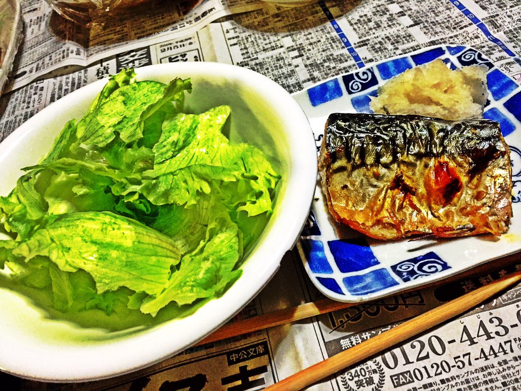 ike0909031's tweet photo. 仲良しこよしが1番👌👌💗
喜怒哀楽激しすぎて自分やばい
直さなやばい
明日わ早起きして掃除して
auショップいって
買い物してご飯作ろ！

今日の晩ご飯わ塩サバ、サラダ、
キャベツ鶏肉、カボチャの煮物！ https://t.co/xrFDiPG5My