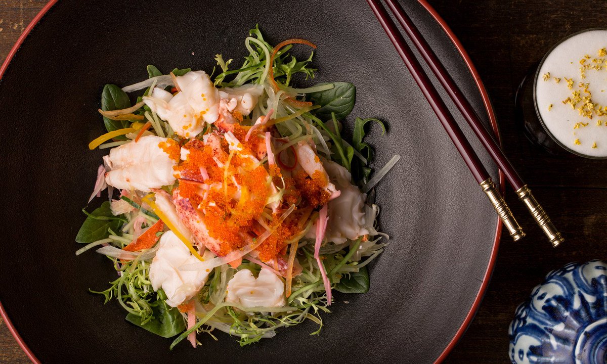 Tossing and Turning <a href="/Mott32HK/">Mott 32</a> has never felt so good. Happy Year of the Monkey! bit.ly/1Pn7jsN