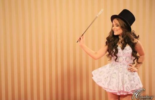 BlogDaLariOff's tweet image. Dance dance dance dance dance dance... 
🎶💗😍👏💕
@larimanoela