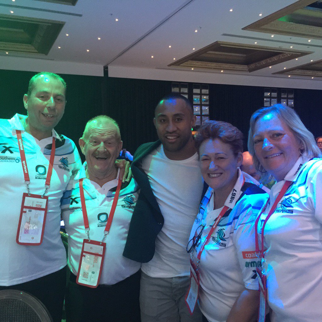trisharkette's tweet photo. legends dinner our honorary shark for the night with Roy Asotasi #CSSC16 #CSSContour @Cronulla_Sharks
@TheCSSC https://t.co/VWB33wuPoj