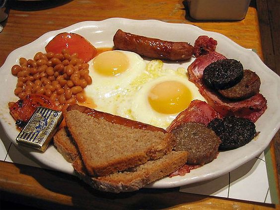 mrHappyBread's tweet photo. Admit it, whether white or wholemeal, fried or toasted, a full English HAS to have bread!... #NationalBreakfastWeek https://t.co/Wbyc7v99hN