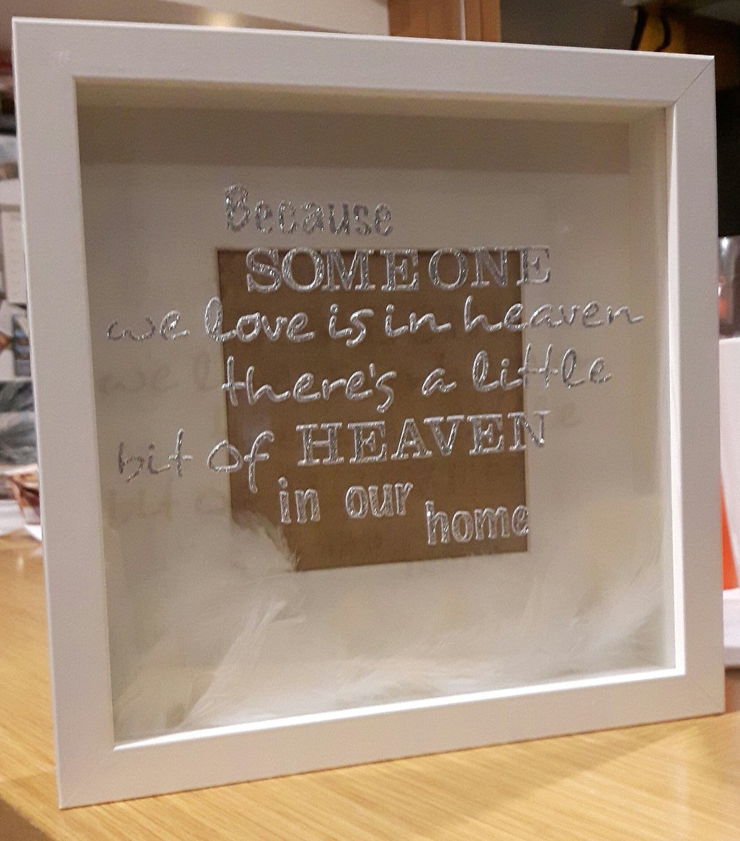 Frame_My_Mind's tweet image. Another order of our lovely #memoryframe #alwaysinourthoughts ready for a photo of loved one 😊 #scrabbleframes 💜💙💜💙💜