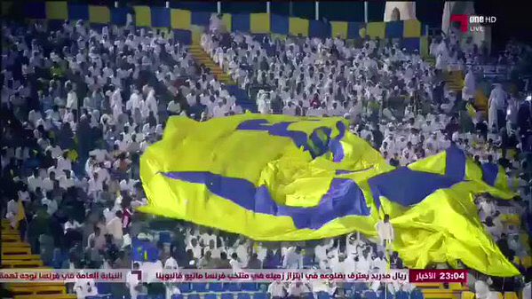 _absqtr's tweet photo. نبي هذا المدرج يعود كما كان 💛💙همتكم ياجمهورنا #الغرافه #غرد_للغرافه https://t.co/mHXAYoZRAq