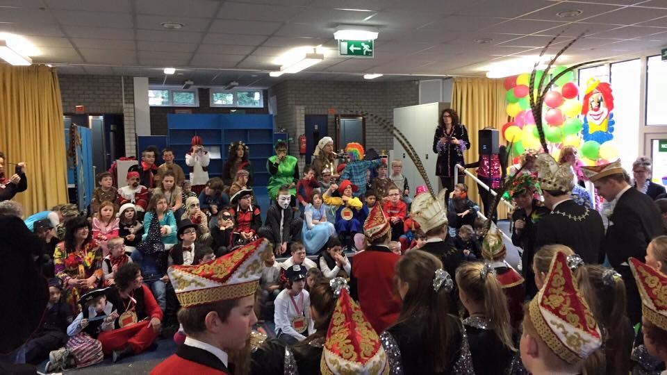 Stage 4: SO/VSO de Catharinaschool. Alaaf! #Heële #Vasteloavend #HeerlenMIJNstad #winkbulle #VL16 #alaaf #Heerlen