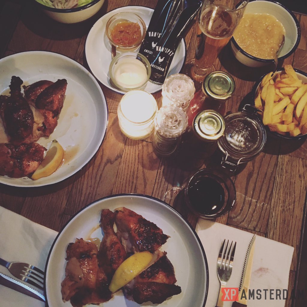xp_amsterdam's tweet photo. Last night we owned this 1/2 piece of awesomely tender and tasteful chicken @ @Vantspit! https://t.co/6mdBdLU9uD https://t.co/4GDvsQLm8j